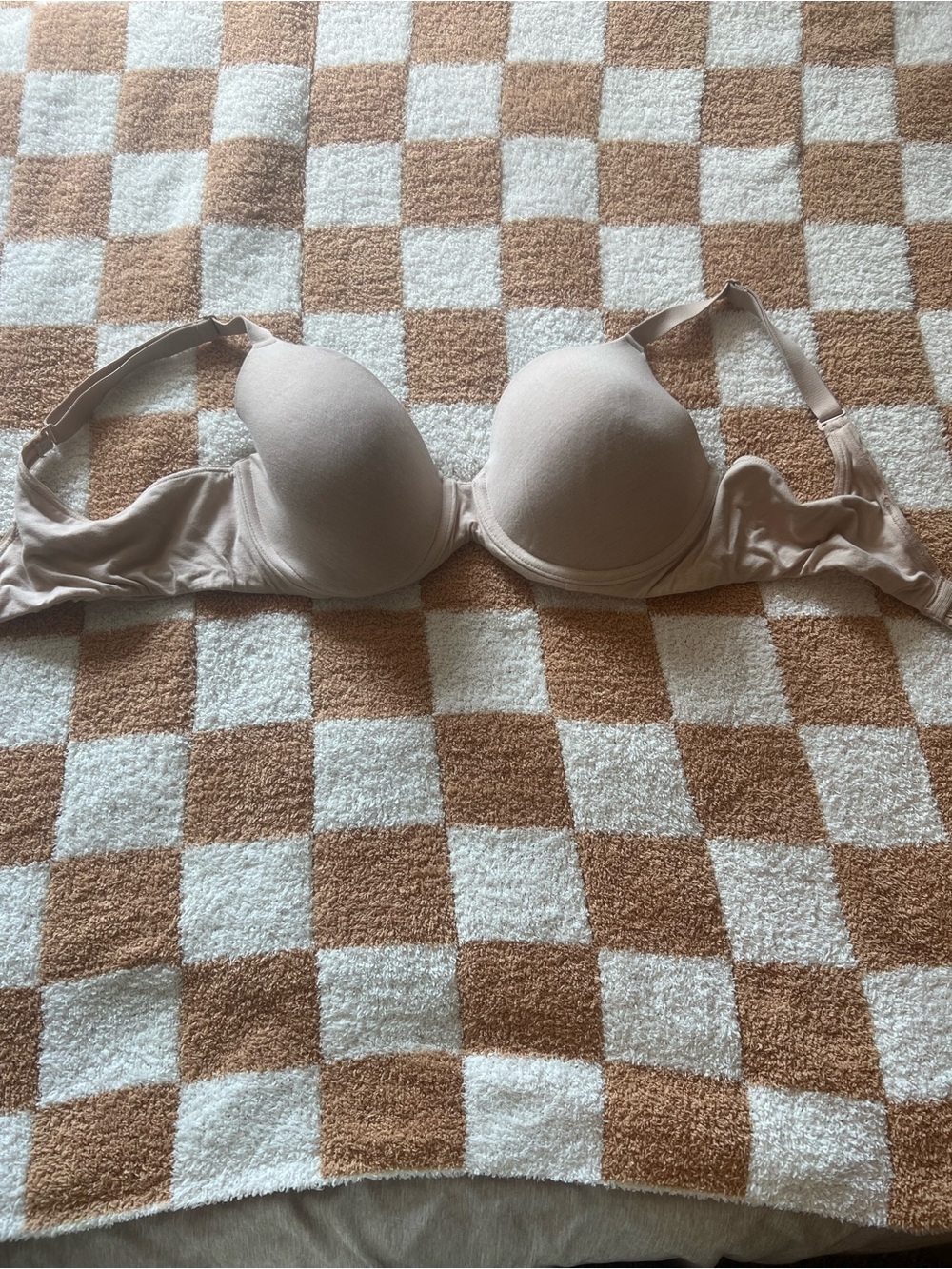Bali Nude T-Shirt Bra - Light Beige Smooth Molded Cups